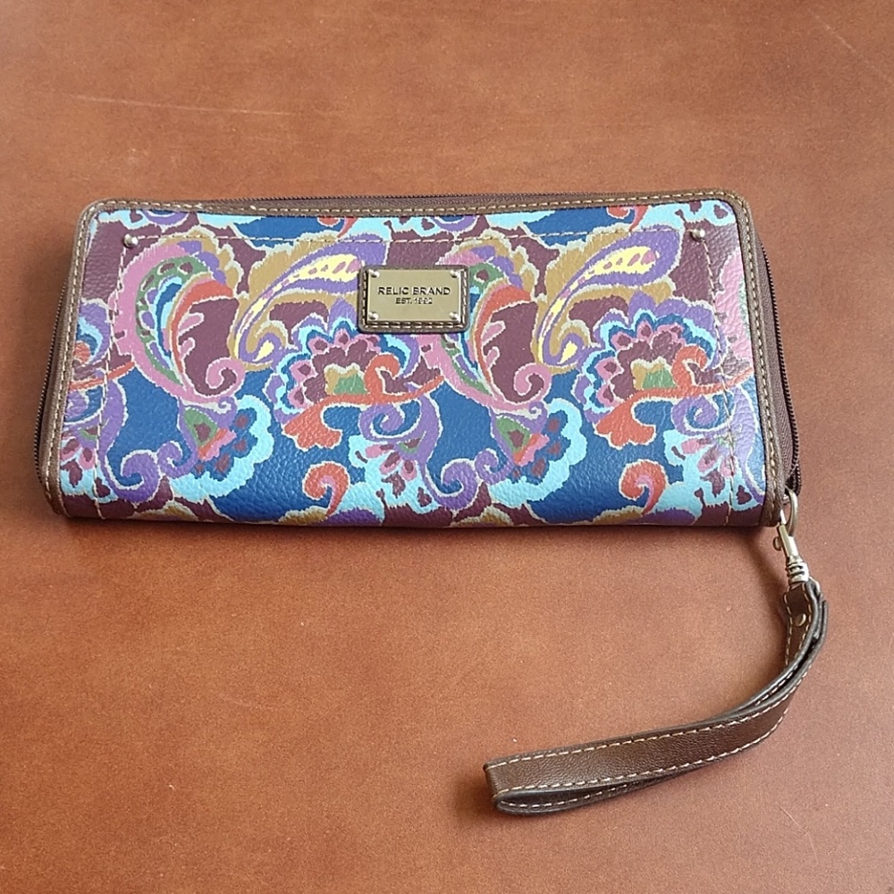BNWT Leather Wristlet